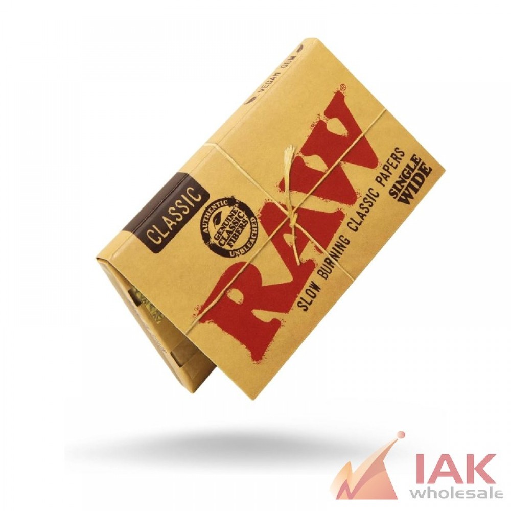 RAW Classic Single Wide Rolling Papers Double Feed 100PK 25CT Display