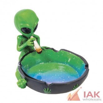 Fujima Green Alien Polystone Ashtray 4 Count Display