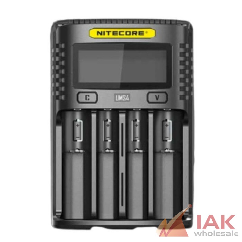 *NITECORE - UMS4 QUAD SLOT 3A SMART CHARGER*