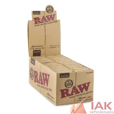 *RAW - CLASSIC MASTERPIECE 1 1/4 PAPERS + PRE-ROLLED TIPS 24CT*