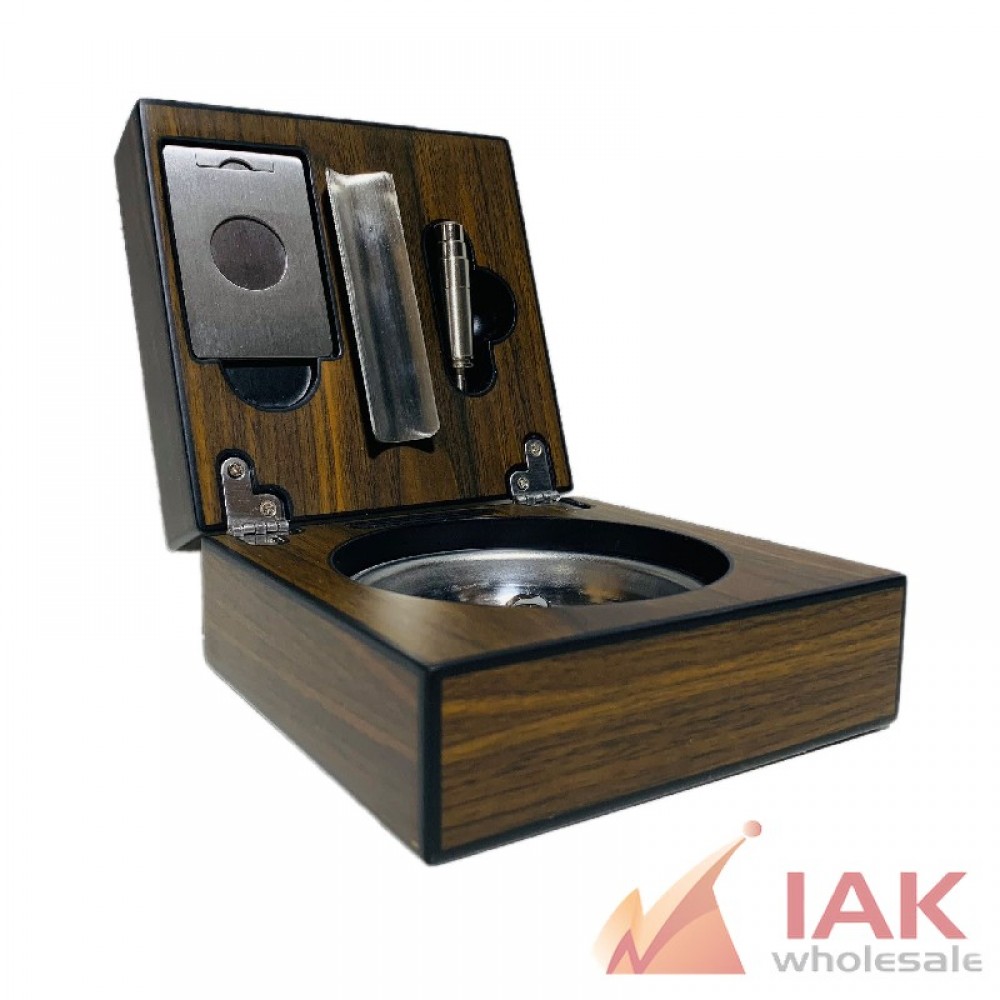 *WOODEN CIGAR ASH TRAY WITH CIGAR CUTTER / PUNCH WALNUT*