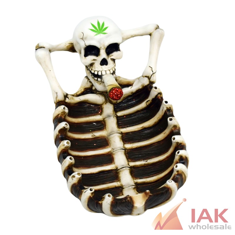 *SKELETON ASHTRAY* 2878